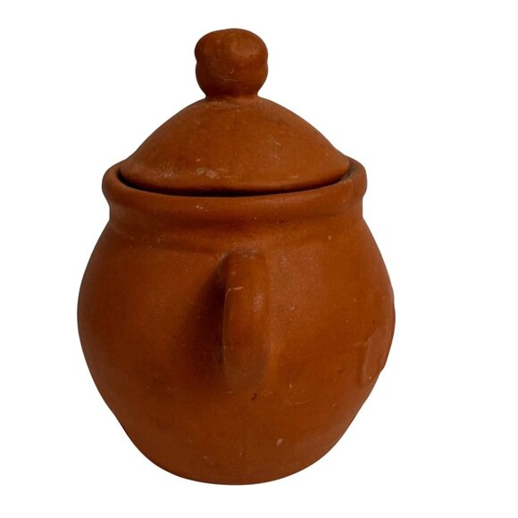 Terracotta Garlic Keeper Jar with Lid Kitchen Storage Pot Rustic Kitchen Decor - Picture 5 of 12